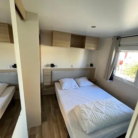 Locations Mobilhome Moderne 6/8 Personnes Dans Camping 4* Campingplatz